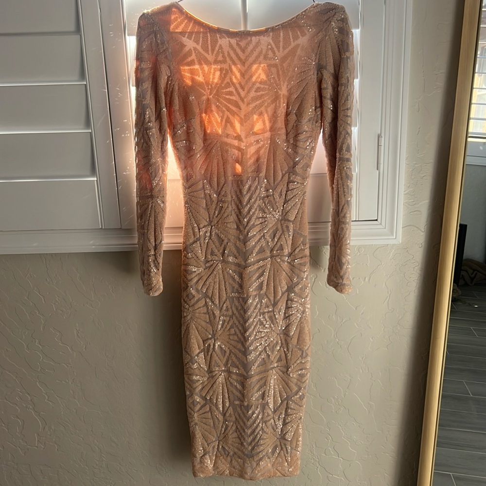 Dress the population sequin midi dress